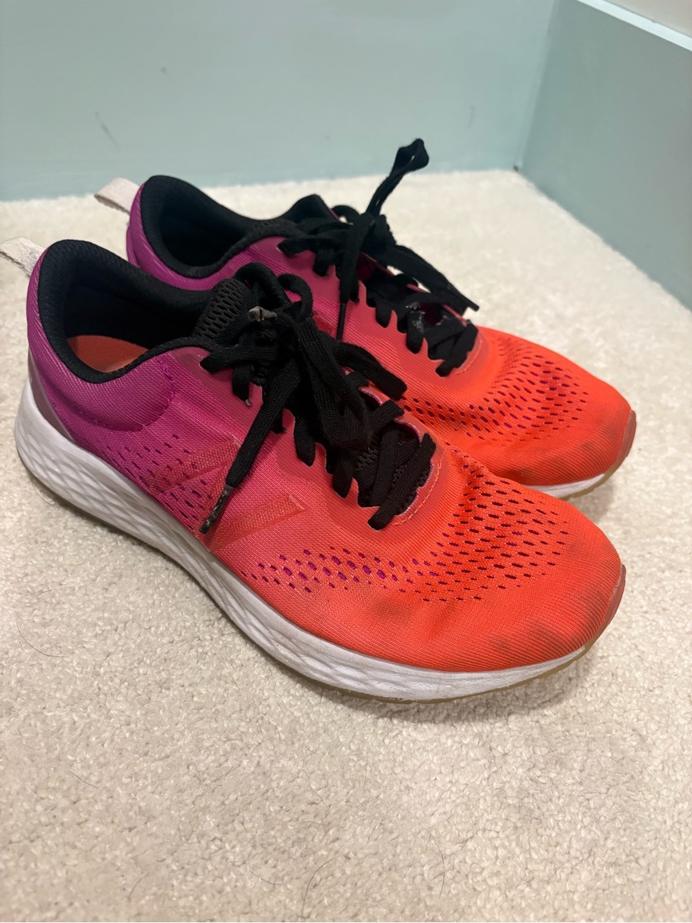 Women's New Balance Fresh Foam Arishi Size 7.5